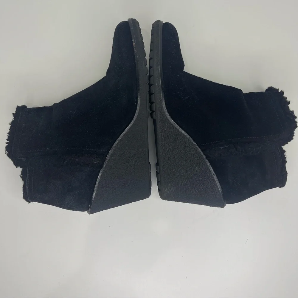 Cole Haan Women's‎ 8 Black Michelle Boots Waterproof Wedge Heel Suede Sherpa Zip